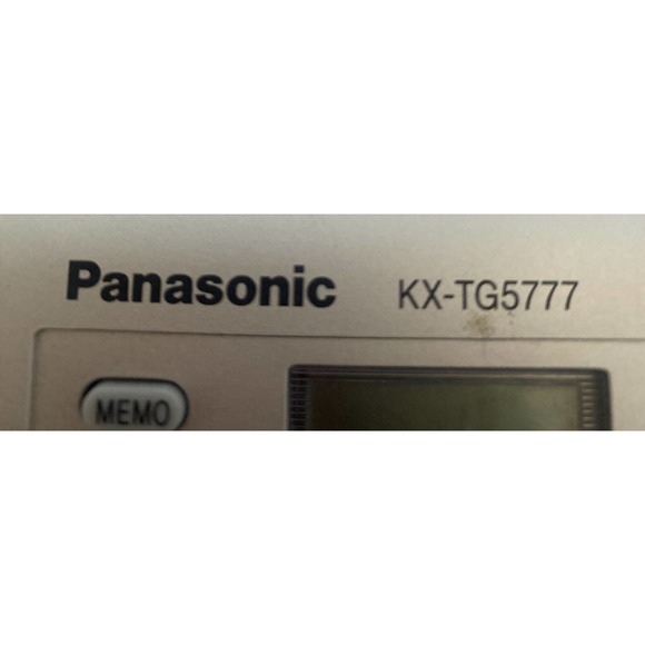 Panasonic Phones KX-TG5777 5.8GHz Cordless Expandable Digital w/3 Handsets - Picture 11 of 11